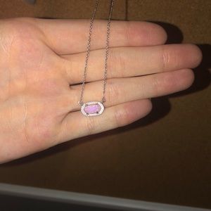 Kendra Scott Necklace!